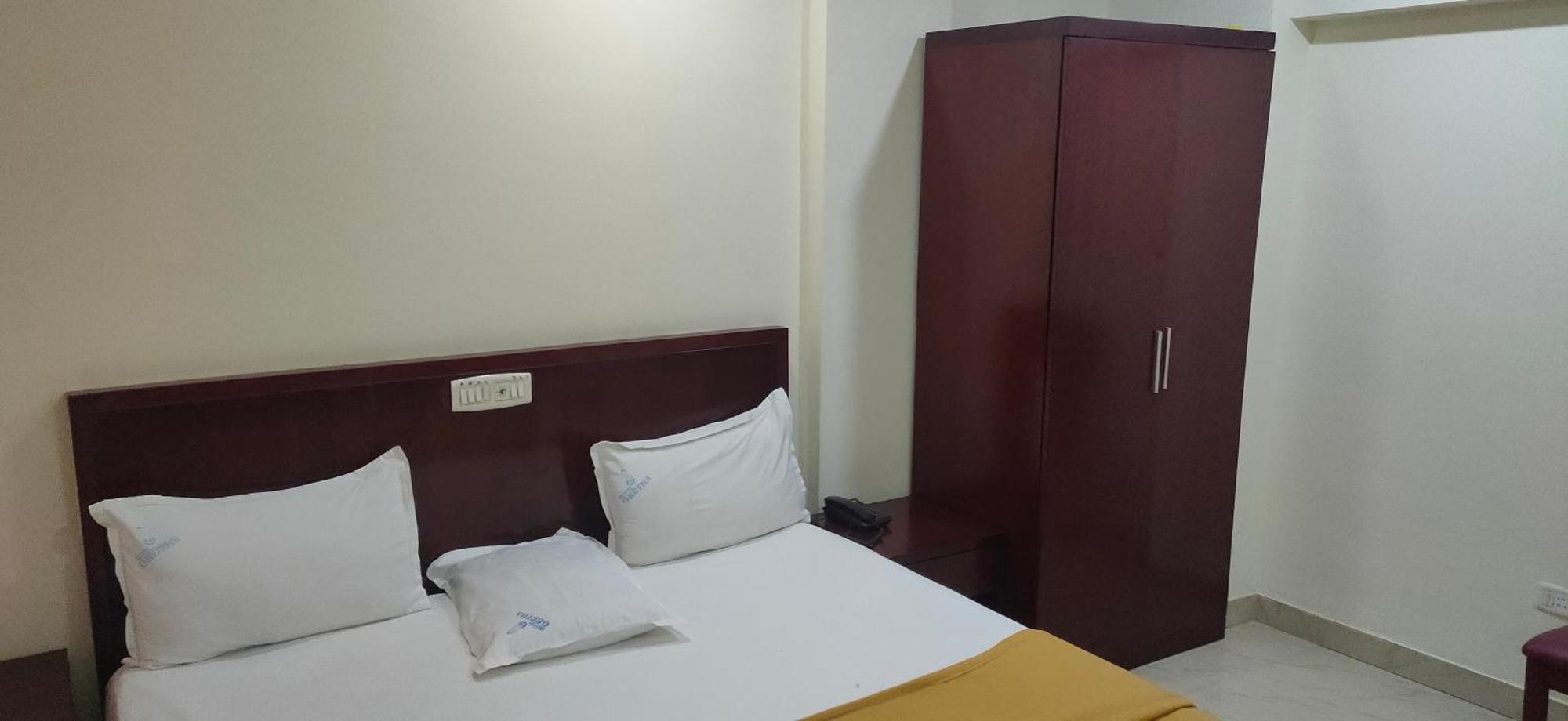 Hotel Geetha International Tuticorin Exterior photo