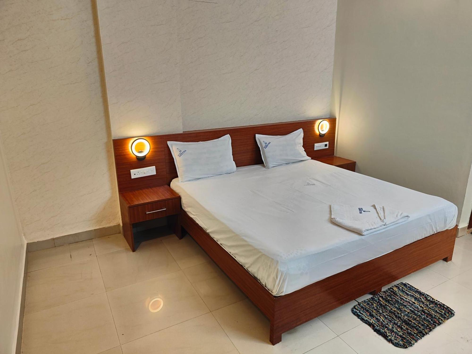 Hotel Geetha International Tuticorin Exterior photo